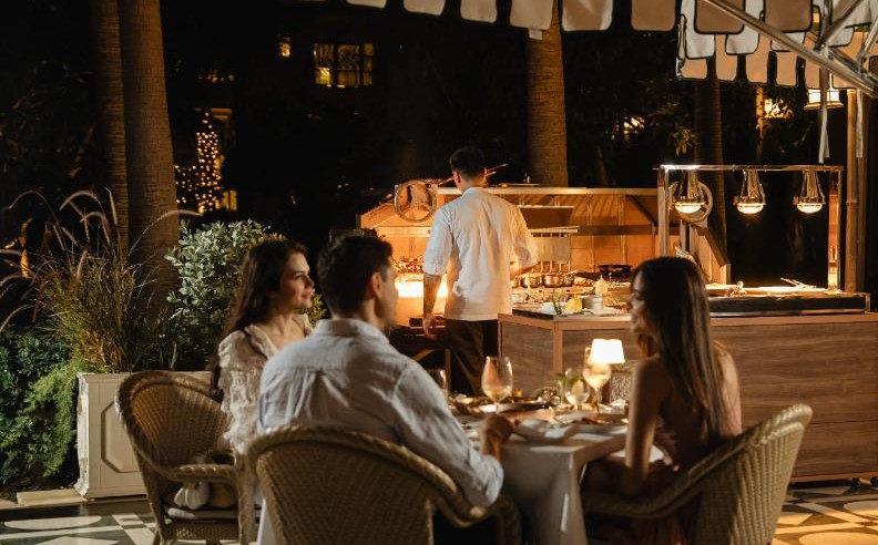 Jou Jou Brasserie Sets the Scene for Vibrant Coastal Barbecue Nights