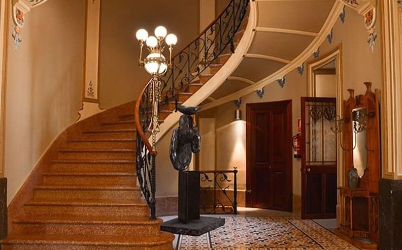 Cultural Exploration Across Mallorca