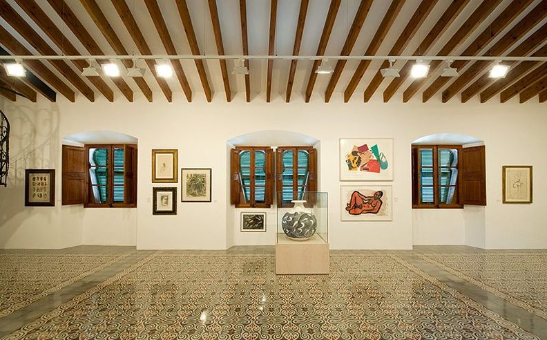 Historic Homes, Gardens, and Artistic Legacies