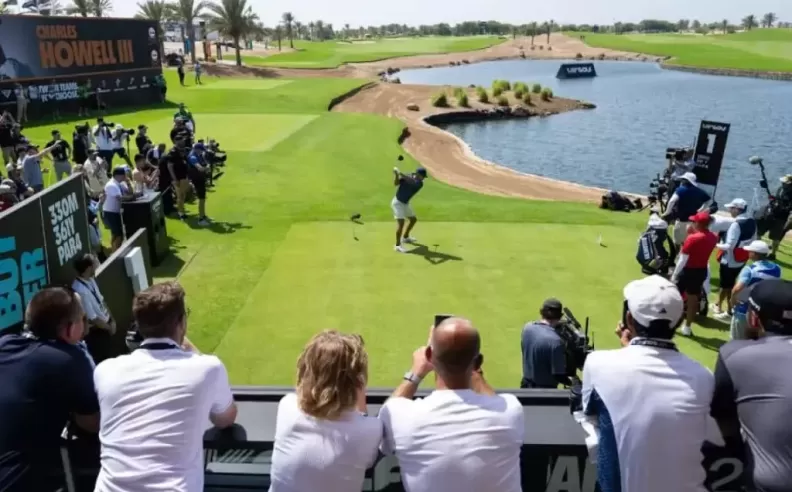 Golf Presented as a Lifestyle Experience