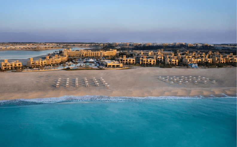 Celebrate by Candlelight with an Illuminated Festive Season at Sofitel Al Hamra Beach Resort