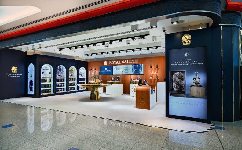 Royal Salute returns to Dubai Duty Free with an ultra-prestige whisky boutique
