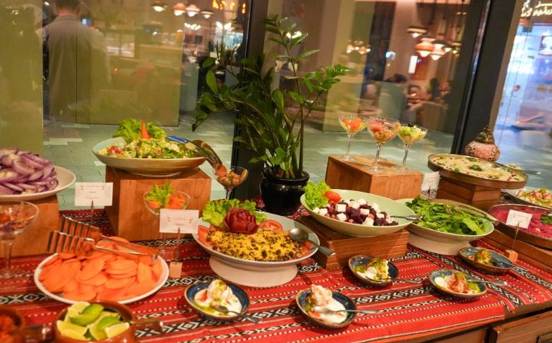 For a Family-Friendly Garden Iftar