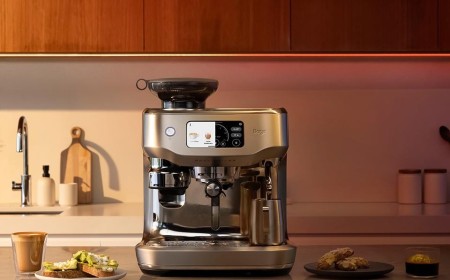 Sage Appliances Unveils Next-Gen Oracle® Dual Boiler Espresso Machine