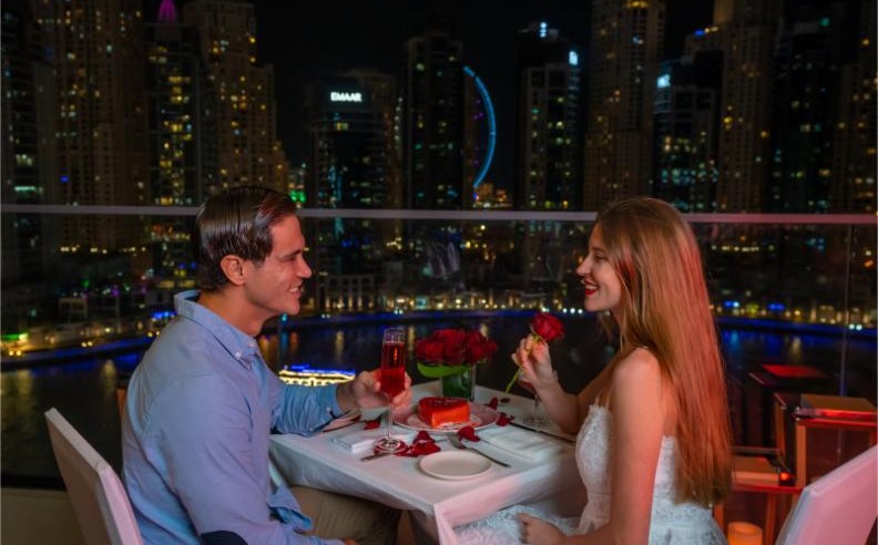 Valentine’s by the Marina at Vida