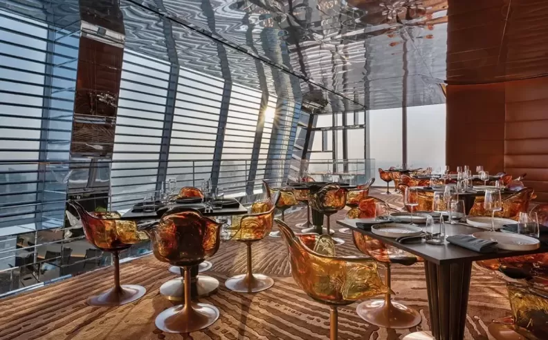 تجربة السطح بأسلوب جريء