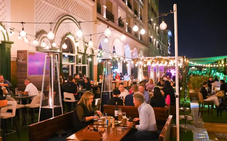 امسيات الطعام واللقاءات الاجتماعية