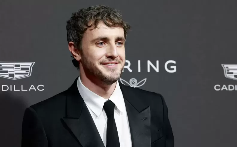 Soft Mullet with a Refined Edge