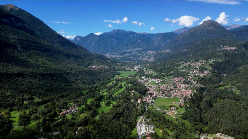 كيرفيس وكورنثيا تطلقان منتجع بحيرة كومو