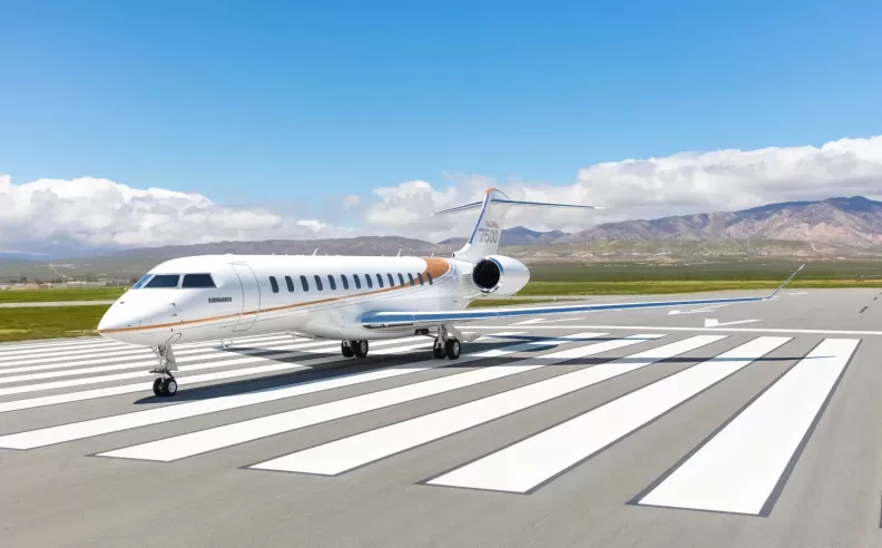 بين الإعجاب والانتقاد