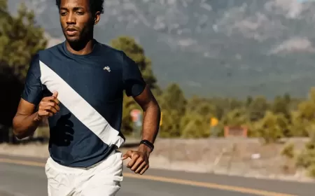 تيشيرتات الجيم الرجالية التي تصنع الفرق في الأداء والراحة أثناء التمرين