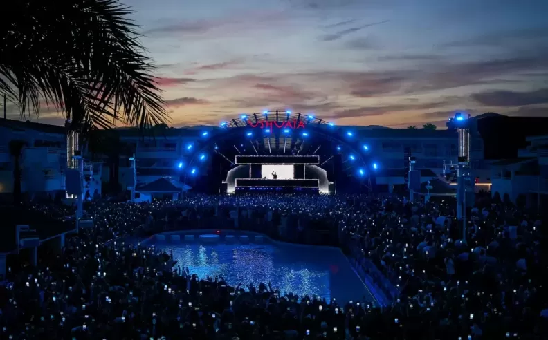 NEWORLD Night at Dubai Harbour