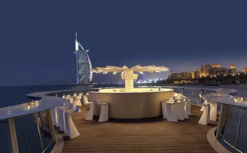 تجربة فوق المياه في بييرشيك