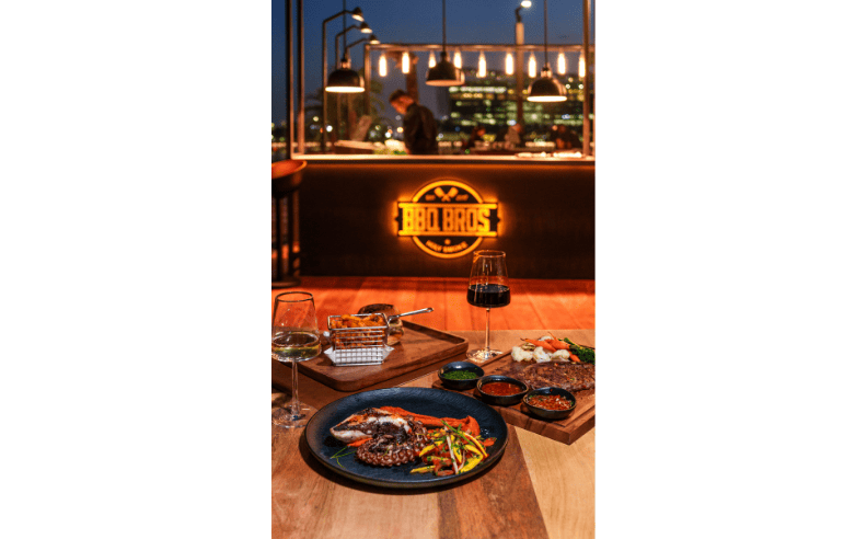 BBQ Bros - Flame-Grilled & Effortlessly Social