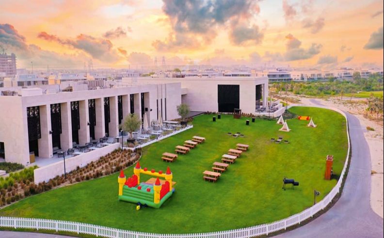 The Duck Hook: Dog-Friendly Valentine’s & Weekend Fun