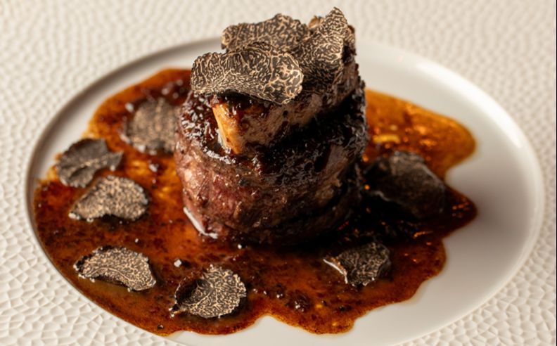 تجربة عيد الحب في باري بارادي بدبي 2026