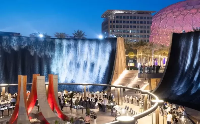 إفطار السوق في حي رمضان