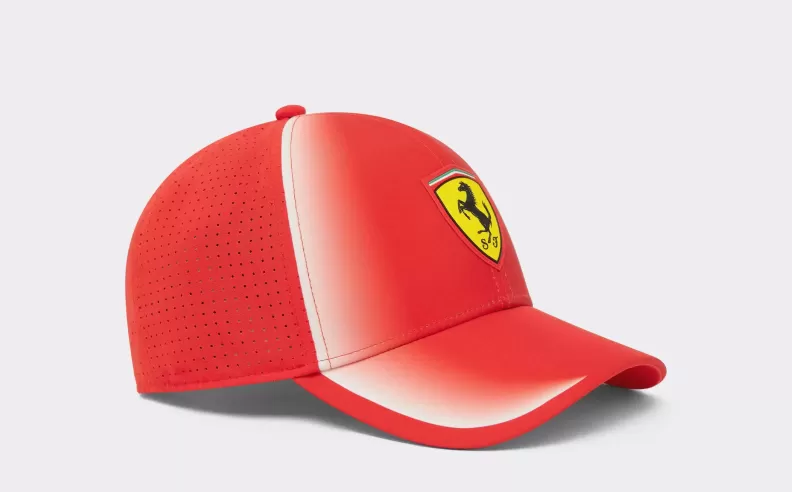 لمسة سباق يومية مع Team Replica 2026 Puma Baseball Cap