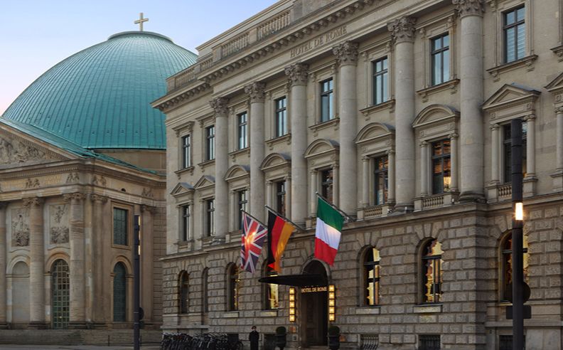 توسع عالمي ورؤية مبتكرة للمستقبل