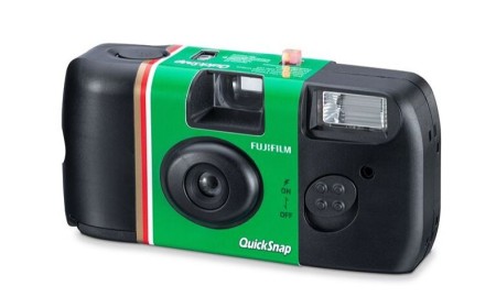 Fujfilm QuickSnap: Celebrating the Art of Capturing Ramadan Moments with QuickSnap™