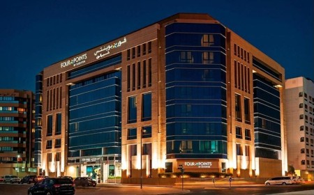 ابتعد عن روتين الحياة اليومية مع باقات الإقامة المحلية في فندق فور بوينتس باي شيراتون دبي