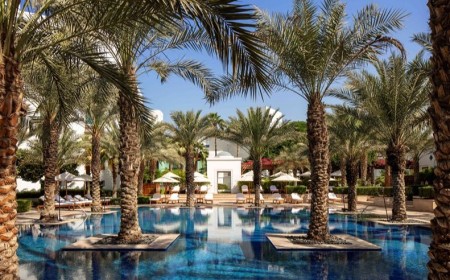 سبا أمارا في فندق بارك حياة دبي يدعو الضيوف إلى الاستمتاع بطقوس عافية مميّزة وقضاء النهار بجانب المسبح‎