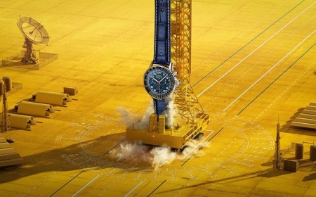Orbital material: Breitling introduces the Navitimer Cosmonaute Artemis II with meteorite dial