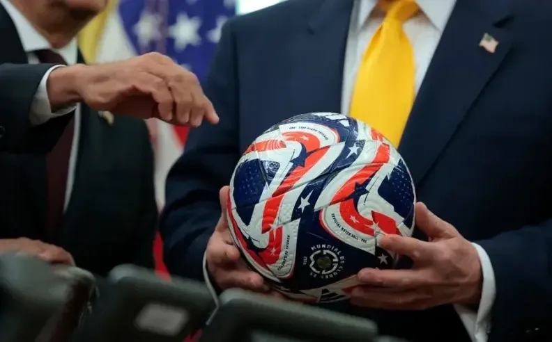 تحديات السفر وتأثيرها على الجماهير