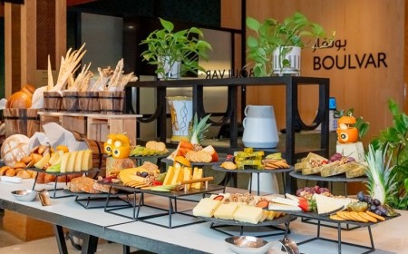 فندق راديسون بلو ديرة خور دبي يقدّم تجربتين فاخرتين