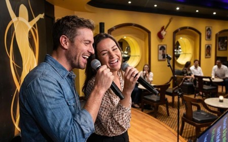 Comedy Kix Lights Up Marbles with Two Nights of Stand-Up and Live Energy at Radisson Blu Dubai Deira Creek