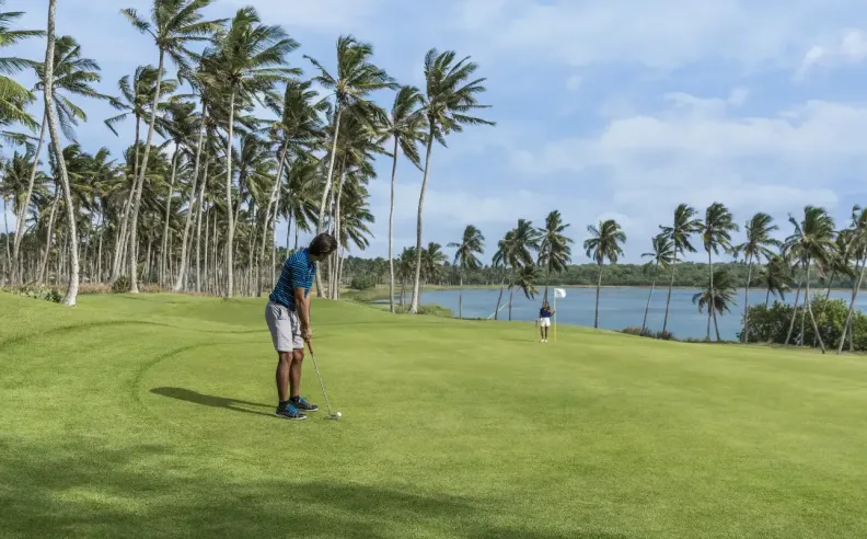 Serene Golf Retreat at Shangri La Hambantota