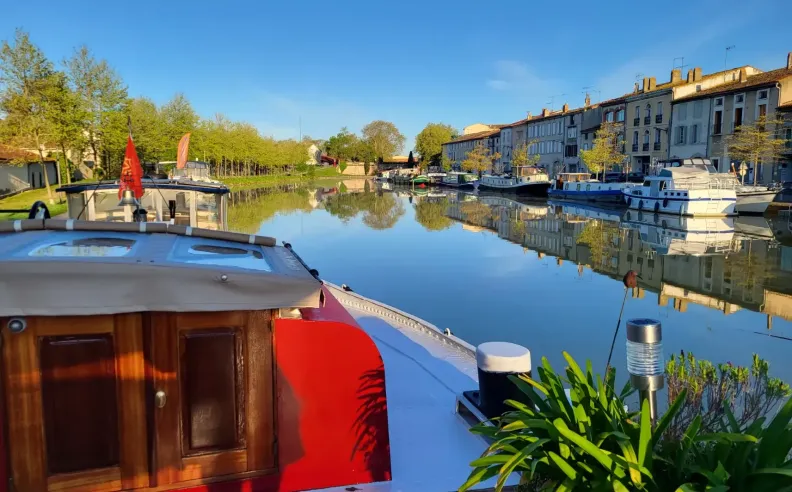 Discover an Unforgettable Luxury Escape Through France by Boat, Classic Car and Helicopter