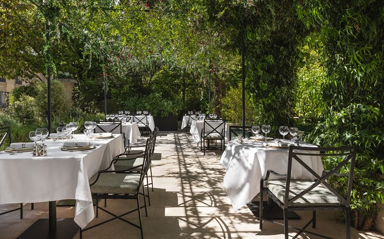 Maison Roland Paris: A Classic Bistro Experience in a Luxury Garden Setting